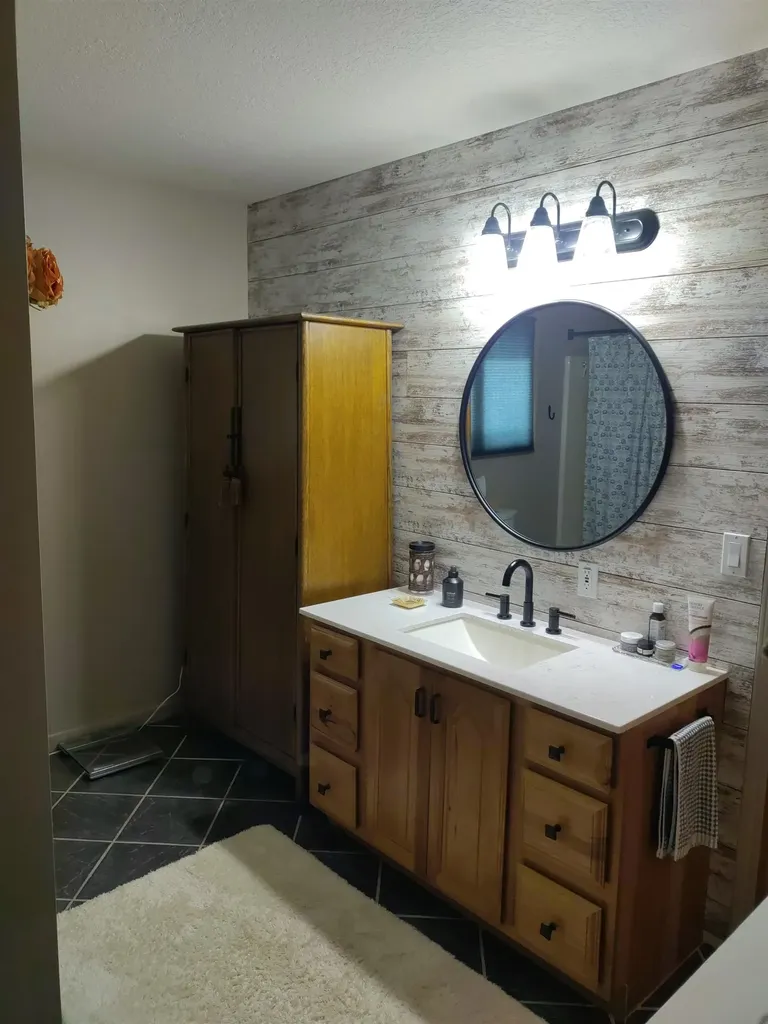 5490 Oak Lincoln Township MI 48622