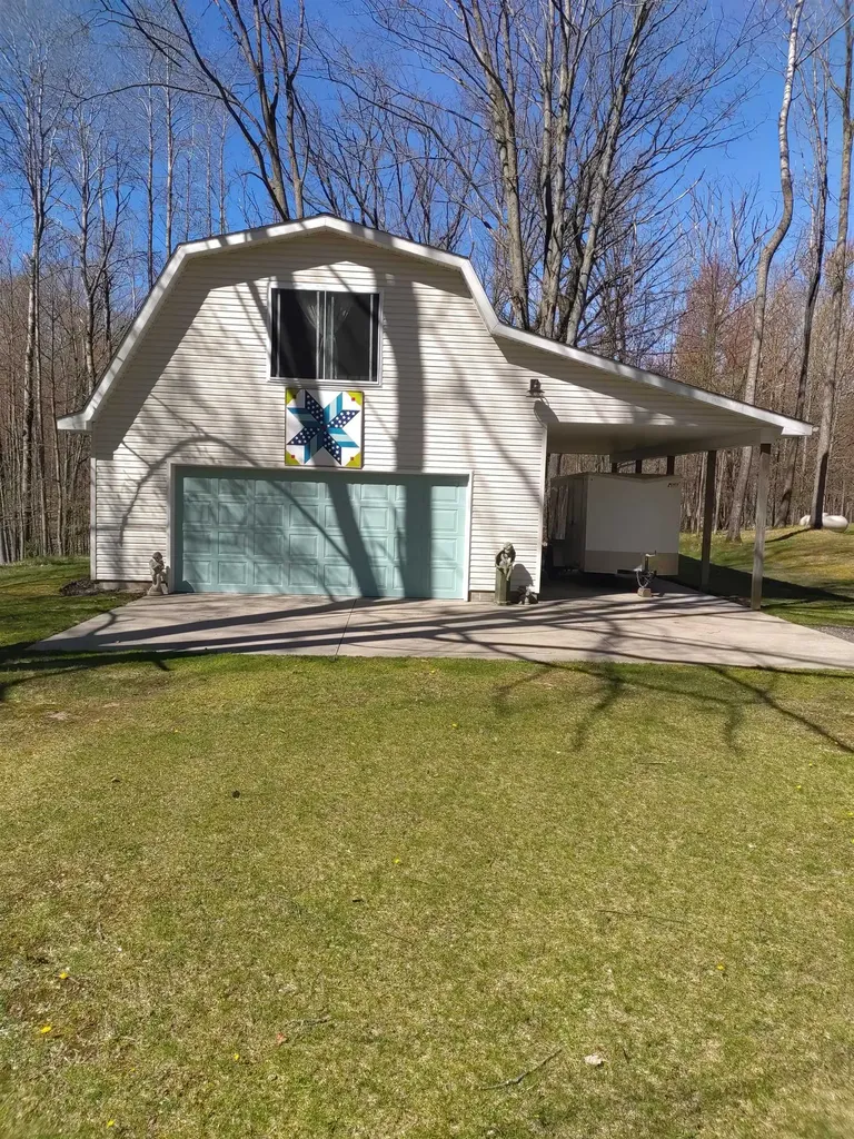 5490 Oak Lincoln Township MI 48622