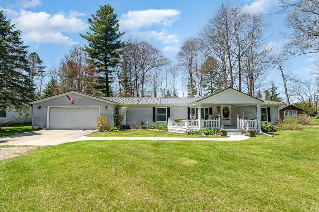 2423 West Drive Whitney Township MI 48763