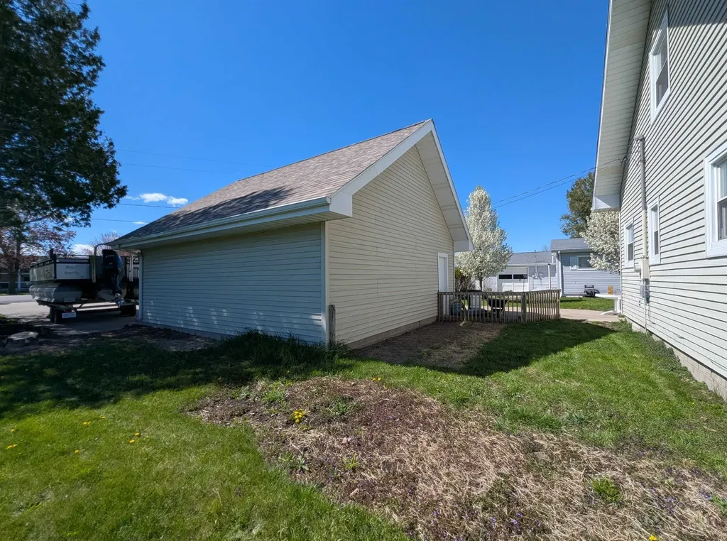 819 Augres River Drive Au Gres Township MI 48703