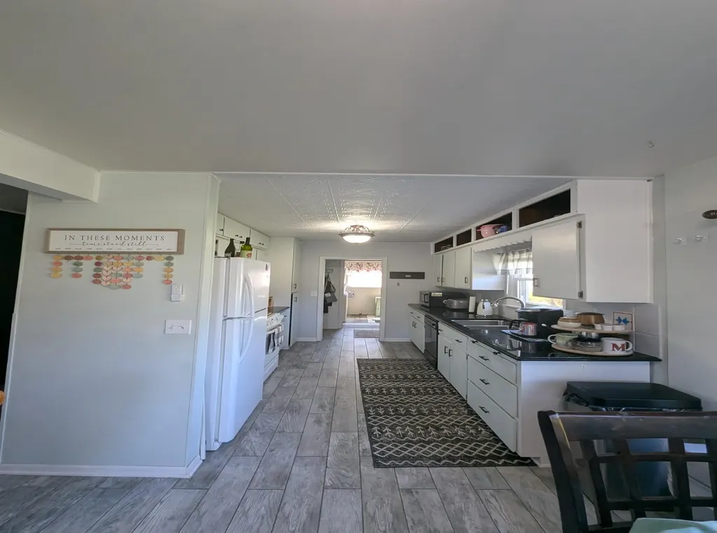 819 Augres River Drive Au Gres Township MI 48703