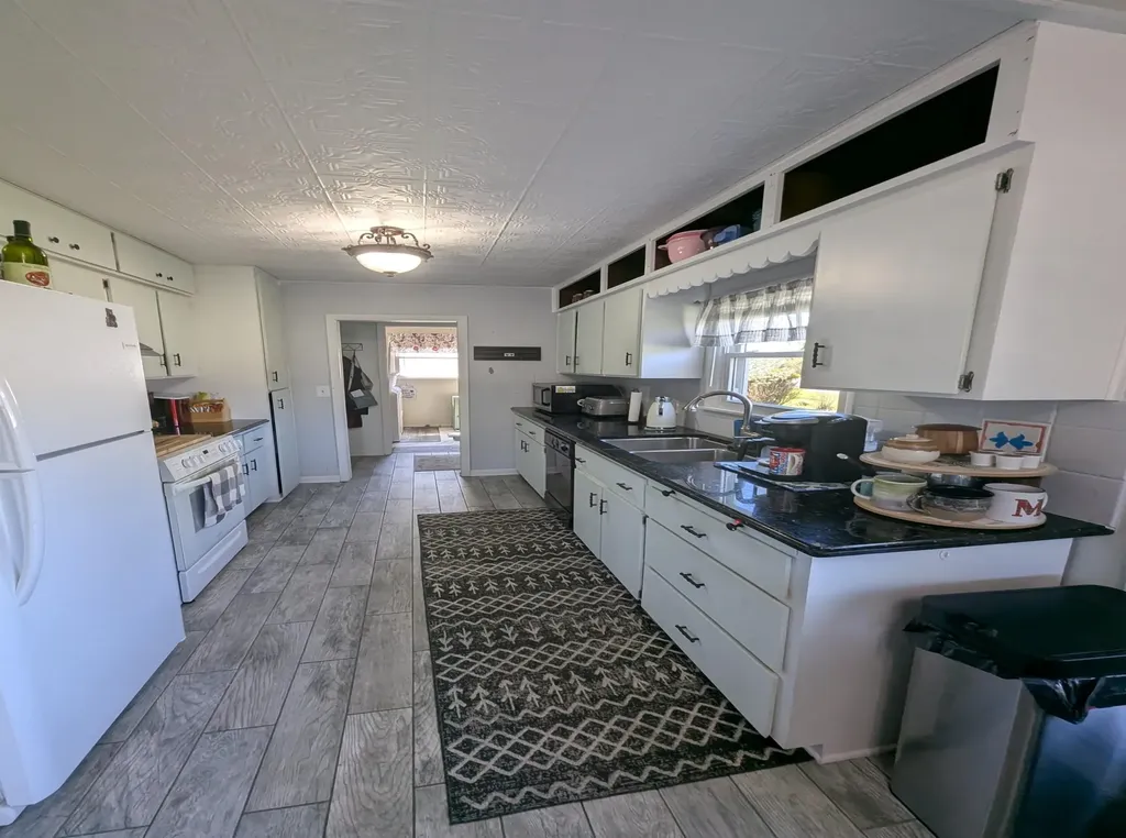 819 Augres River Drive Au Gres Township MI 48703