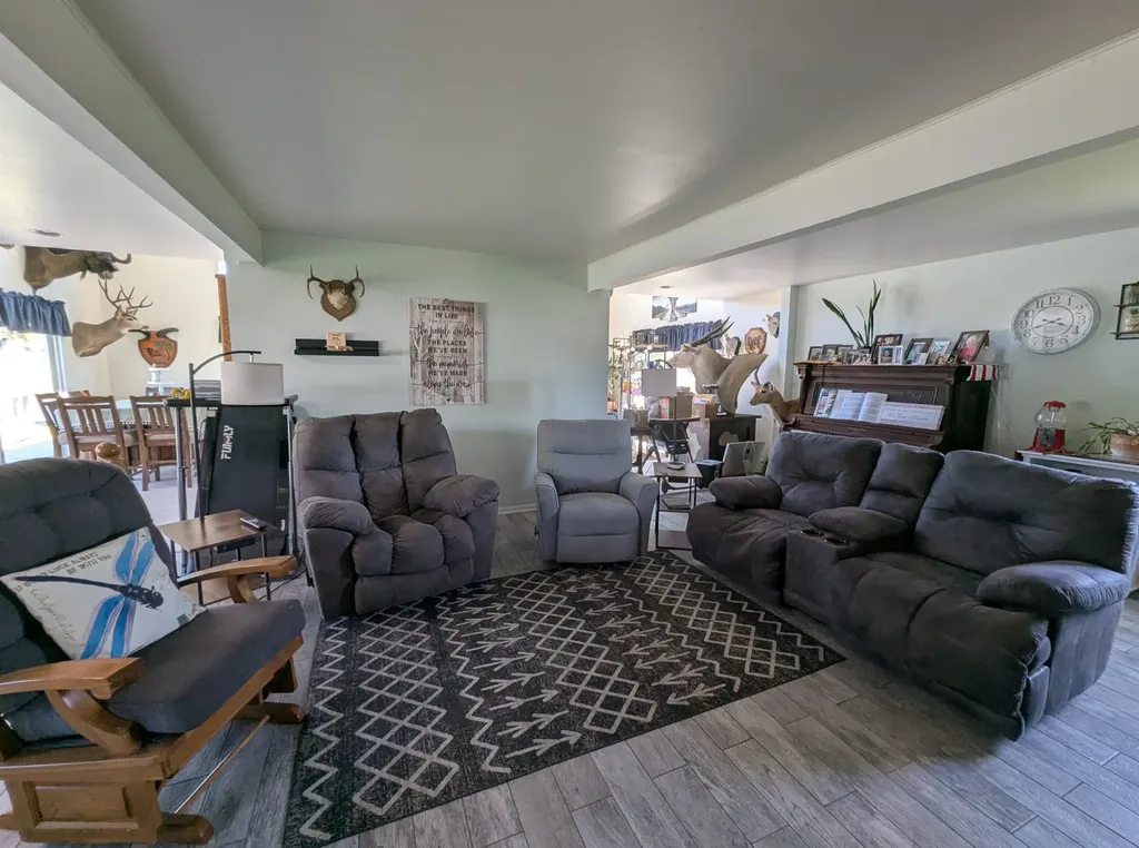 819 Augres River Drive Au Gres Township MI 48703
