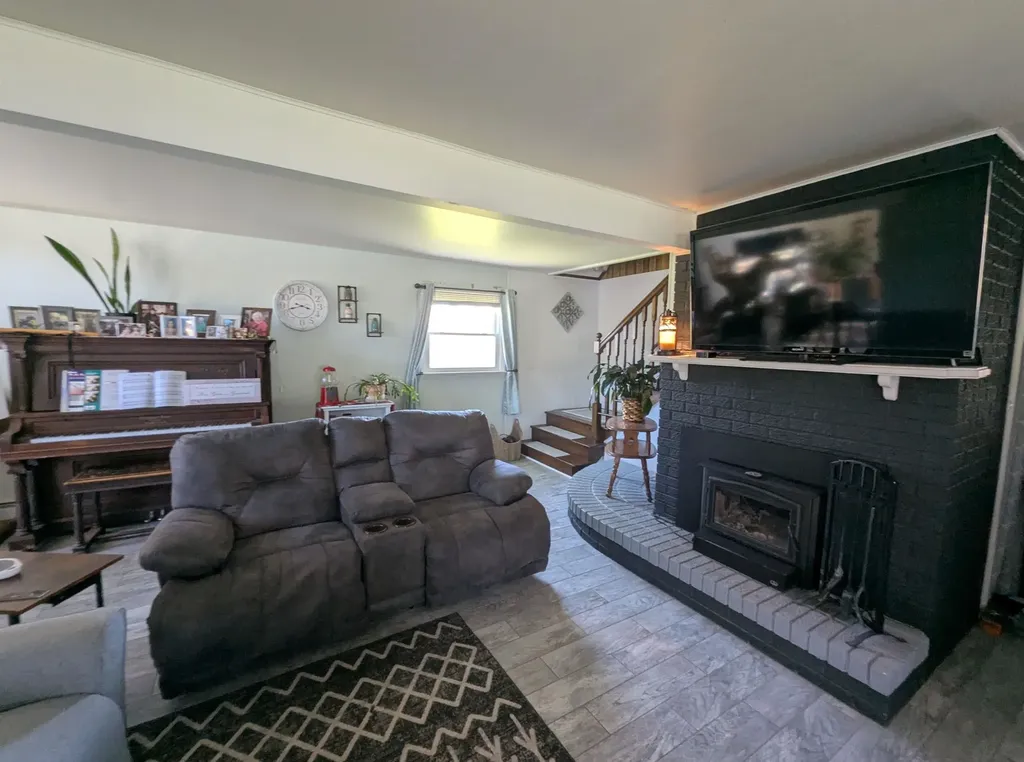819 Augres River Drive Au Gres Township MI 48703