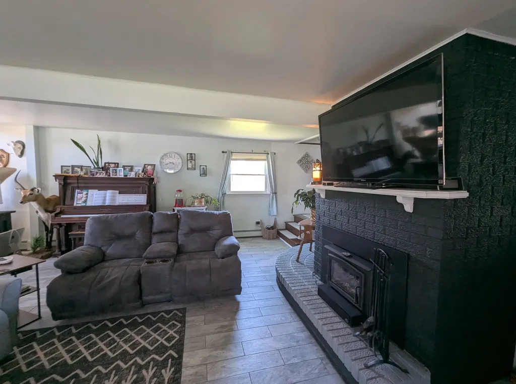 819 Augres River Drive Au Gres Township MI 48703
