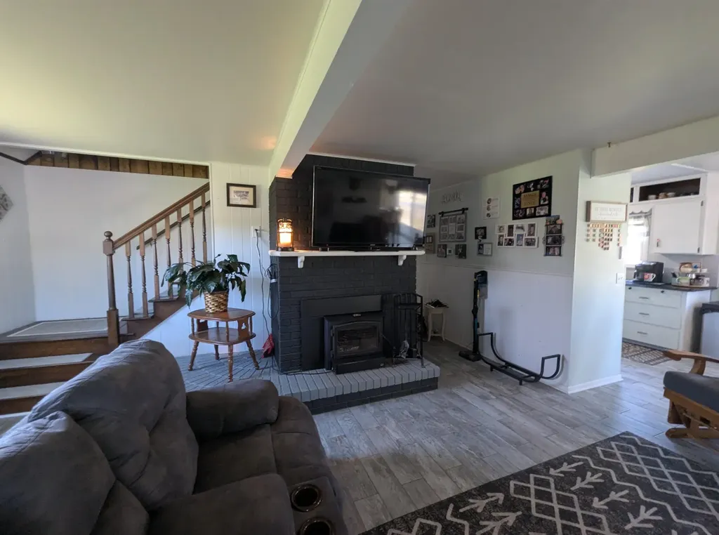 819 Augres River Drive Au Gres Township MI 48703