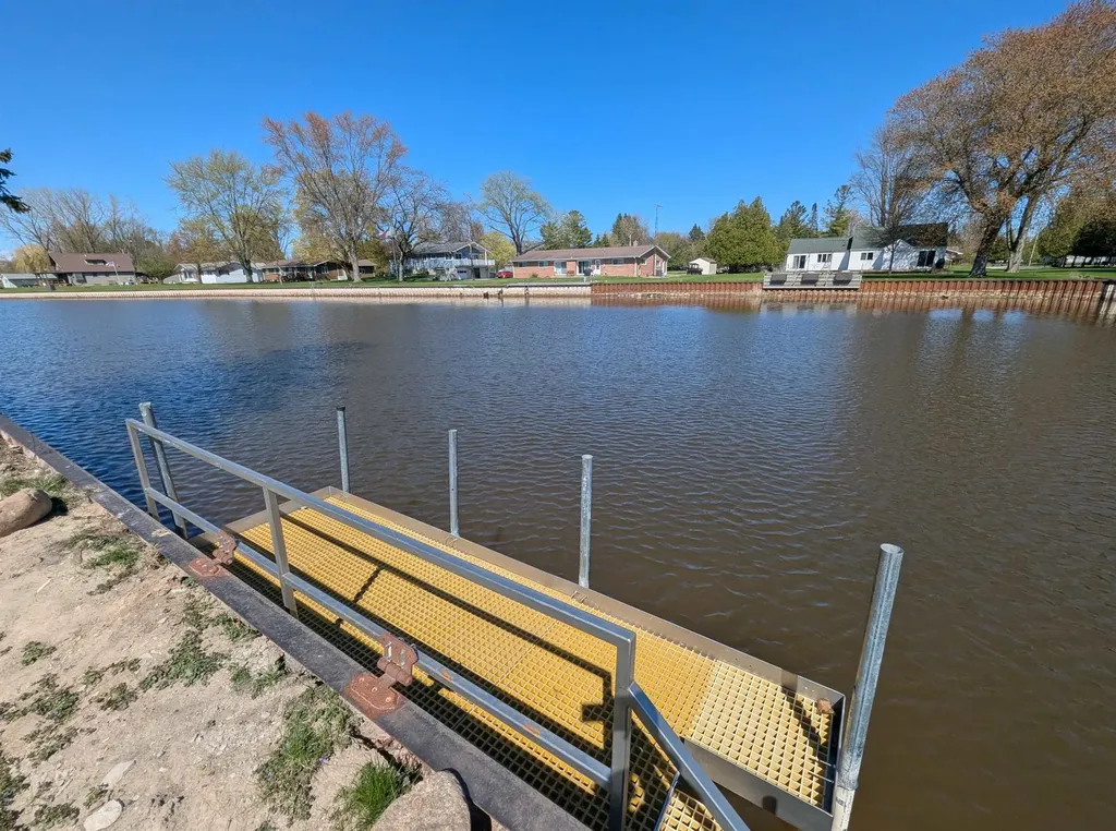 819 Augres River Drive Au Gres Township MI 48703
