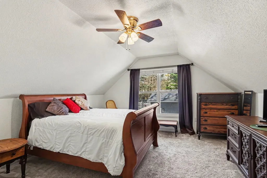 902 W 1st Street Tawas Township MI 48763