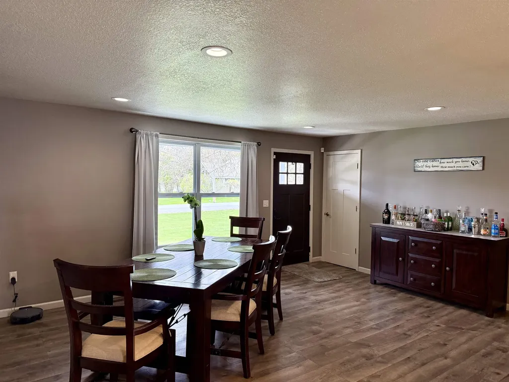 902 W 1st Street Tawas Township MI 48763