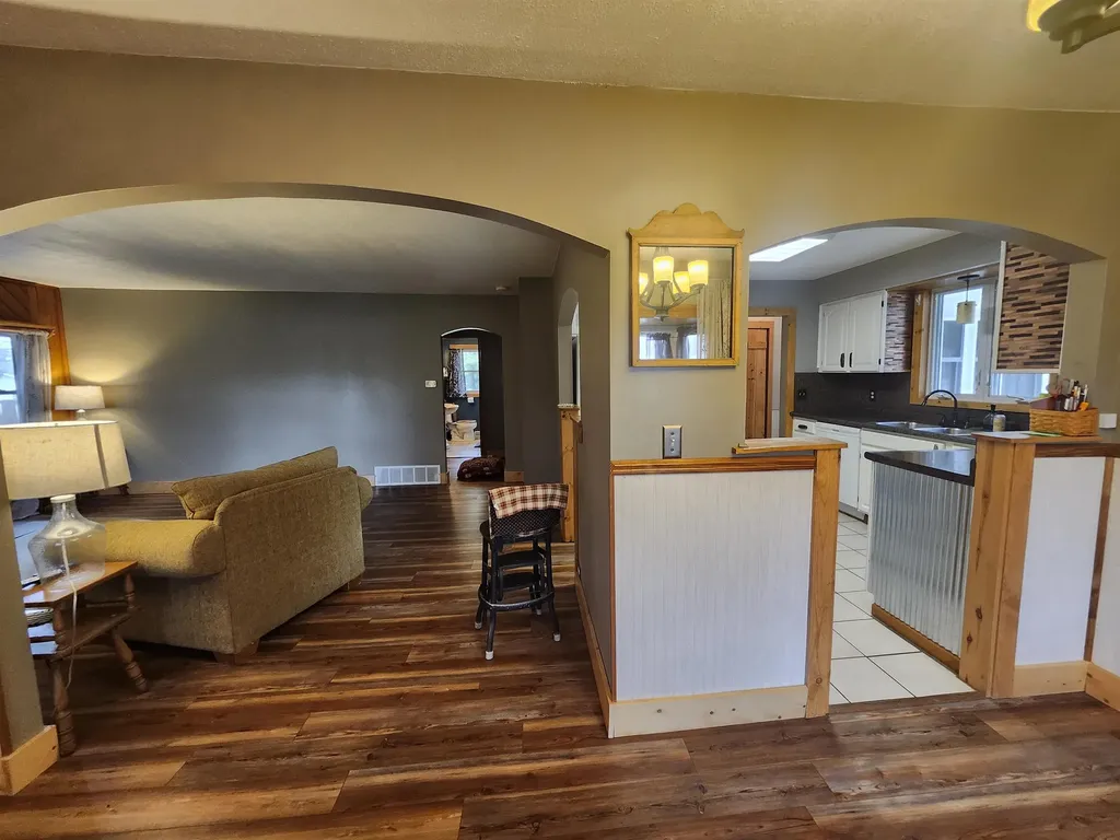 1007 W 1st Street Tawas Township MI 48763