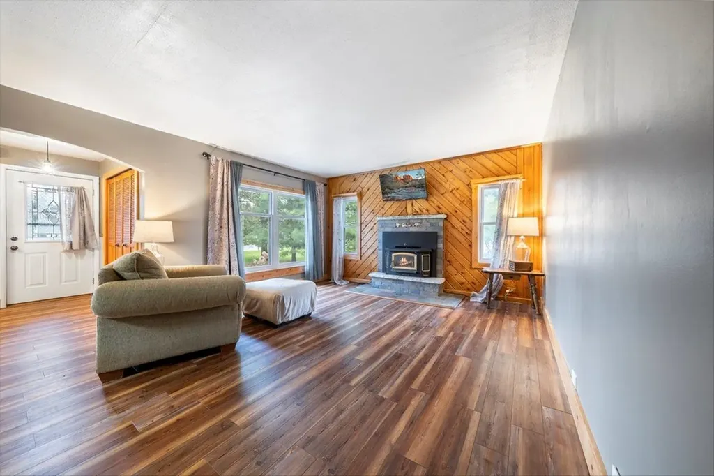 1007 W 1st Street Tawas Township MI 48763