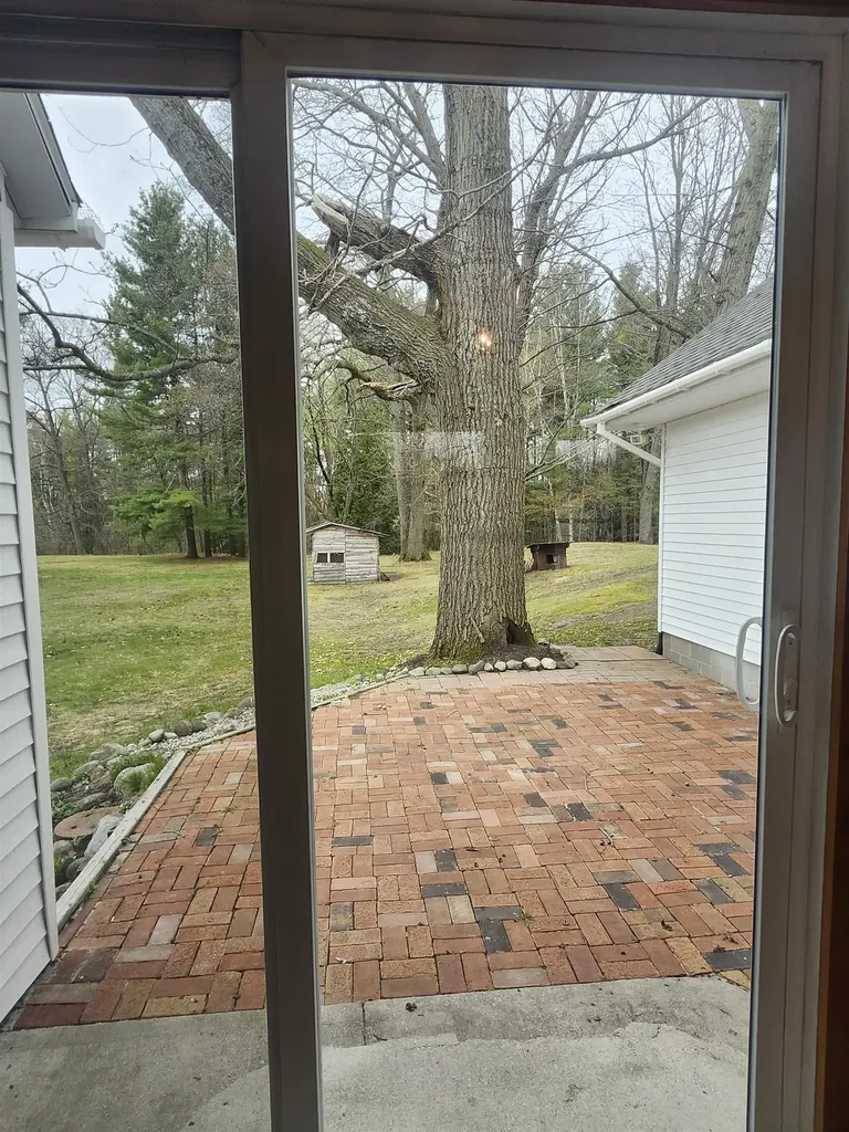 1007 W 1st Street Tawas Township MI 48763