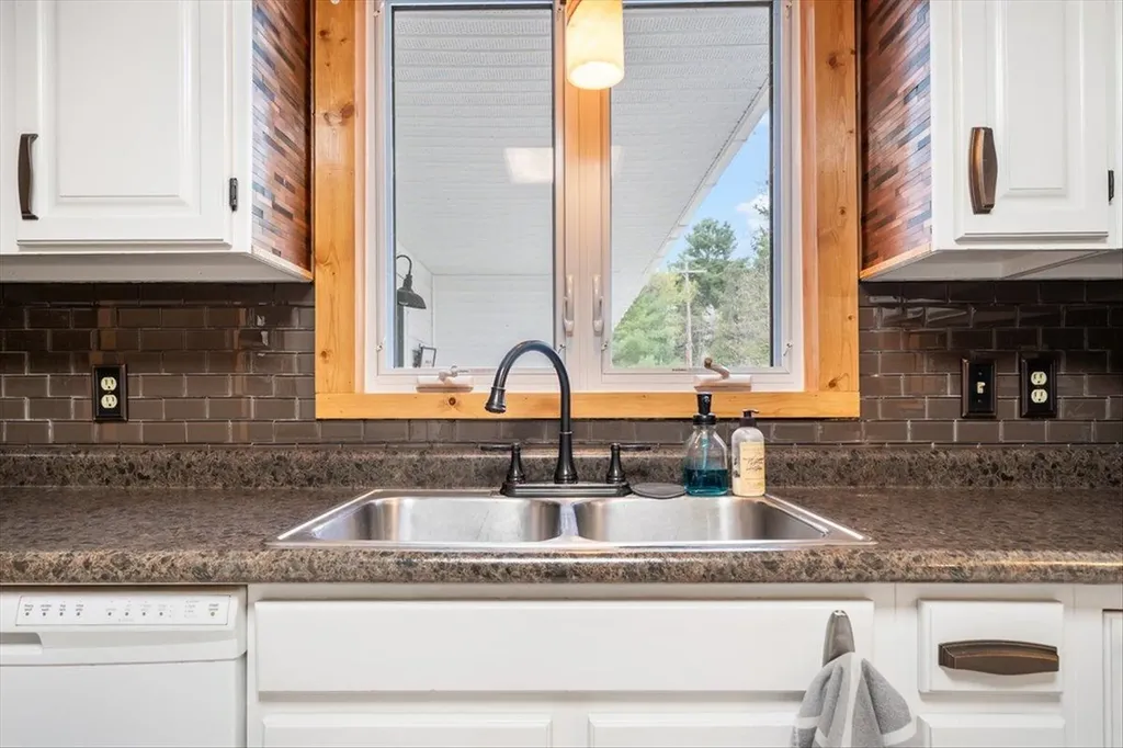1007 W 1st Street Tawas Township MI 48763