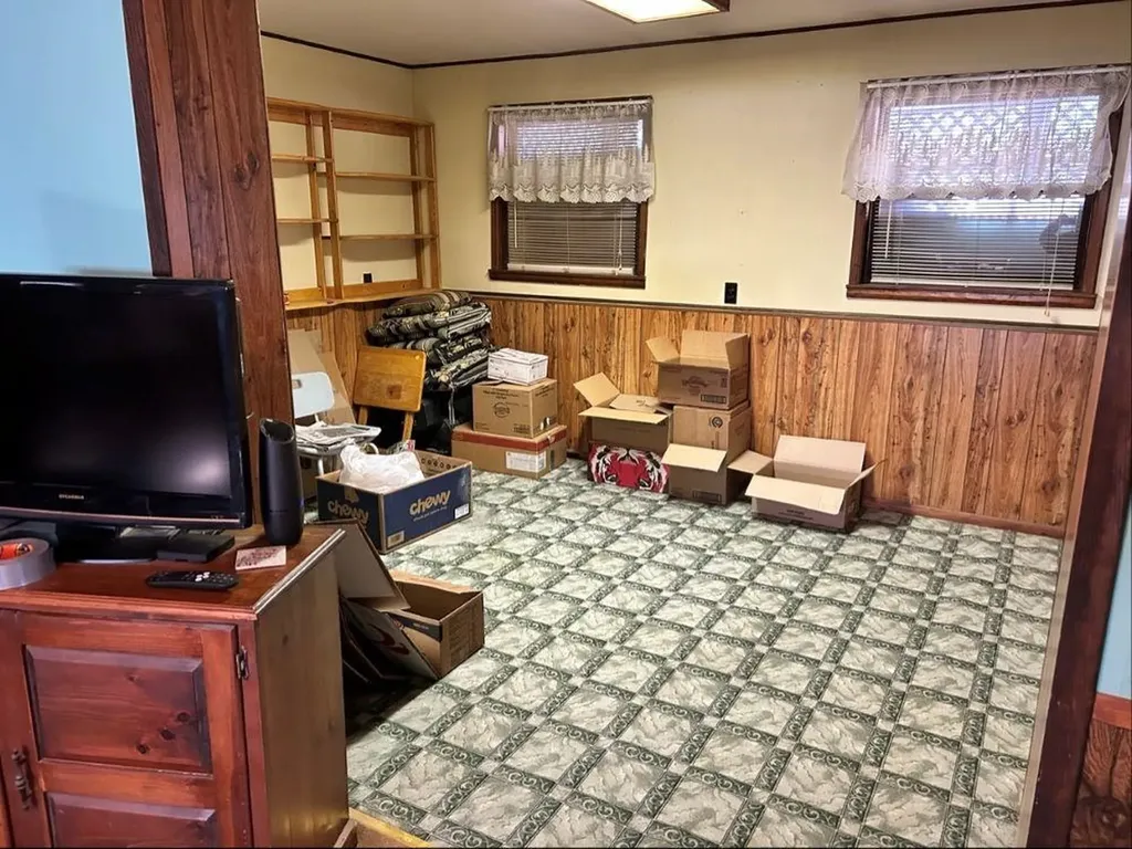 5700 W Weir Road Oscoda Charter Township MI 48750