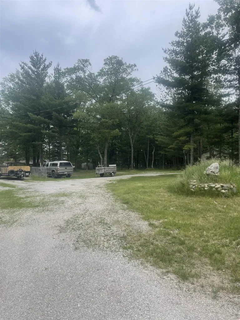 5700 W Weir Road Oscoda Charter Township MI 48750