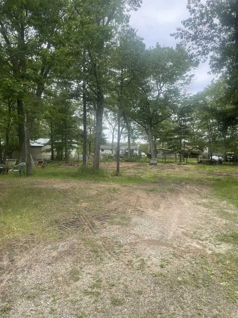 5700 W Weir Road Oscoda Charter Township MI 48750