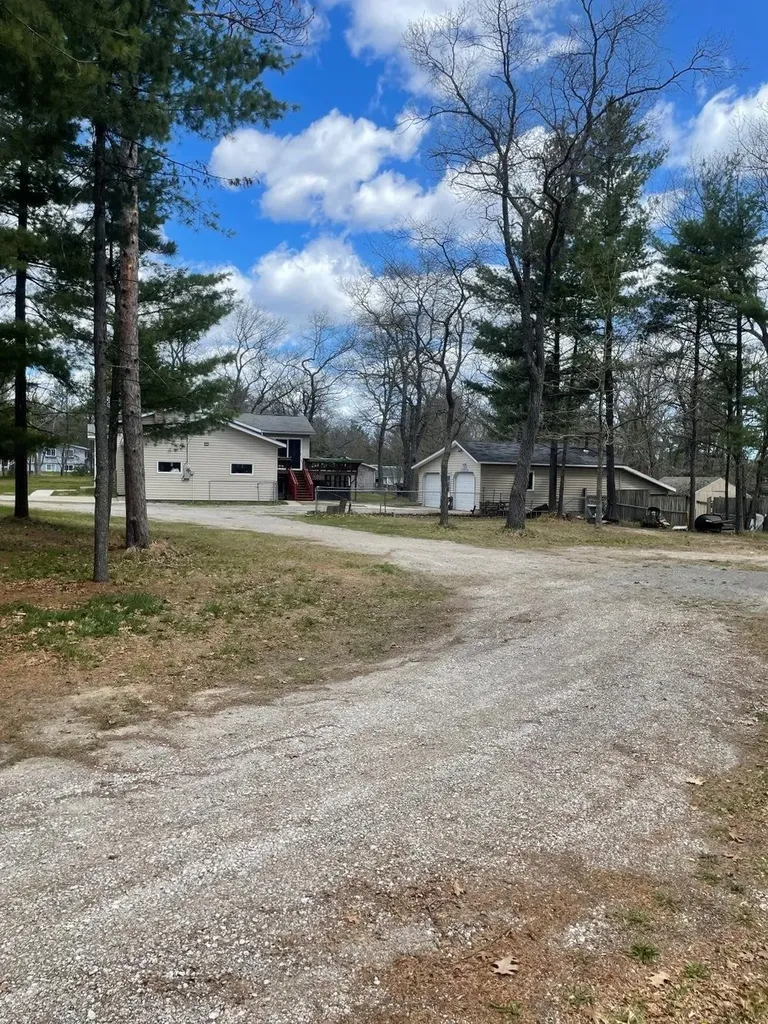 5700 W Weir Road Oscoda Charter Township MI 48750