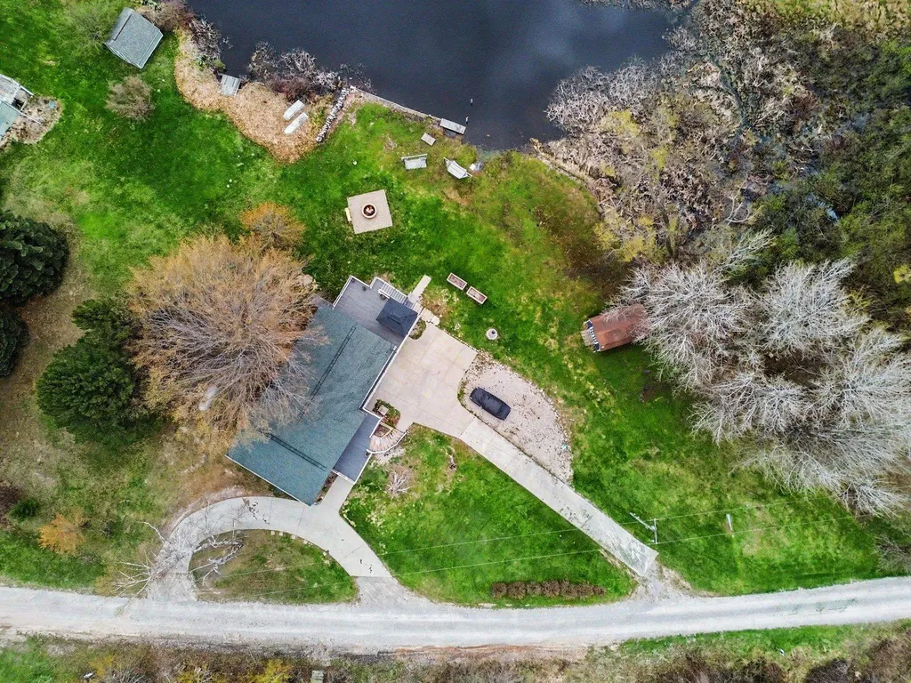4419 E State Road Logan Township MI 48739