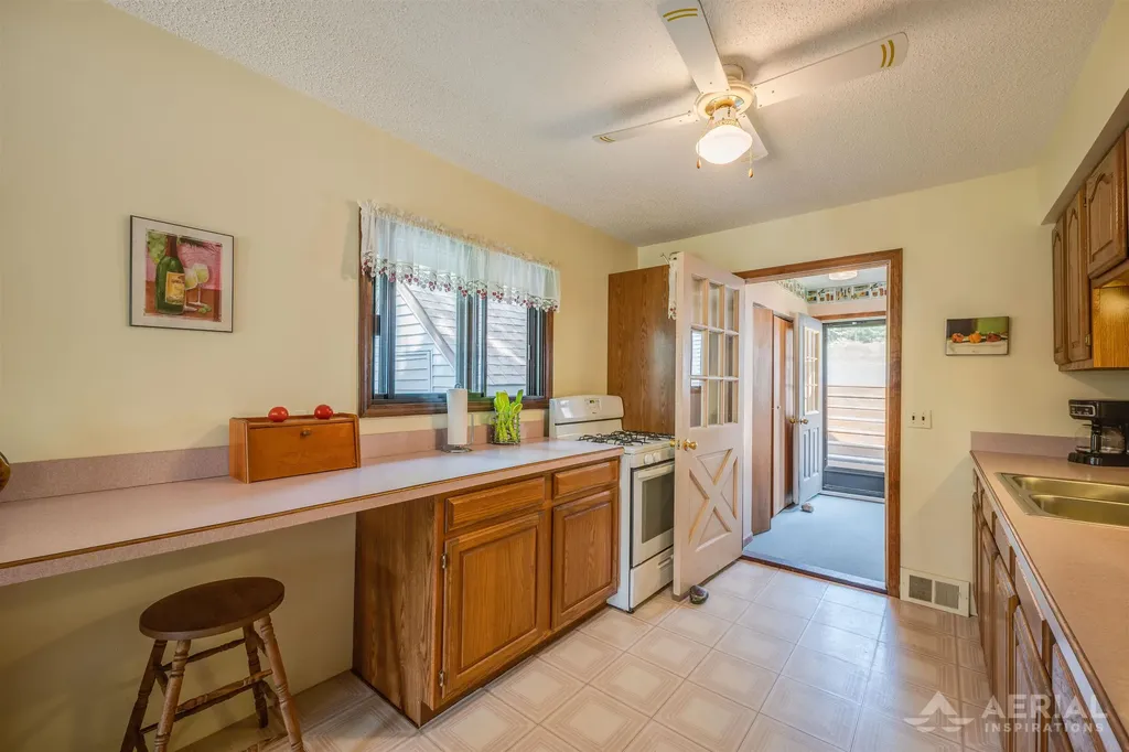 1984 N Ogemaw Trail Churchill Township MI 48661