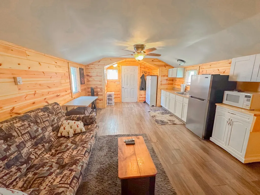 6482 W Houghton Lake Drive Roscommon Township MI 48629
