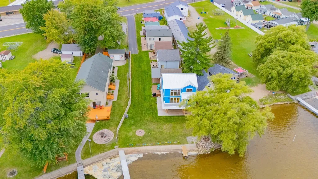6482 W Houghton Lake Drive Roscommon Township MI 48629