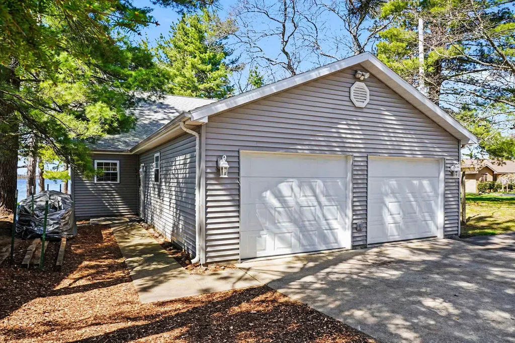 6591 Loud Drive Oscoda Charter Township MI 48750