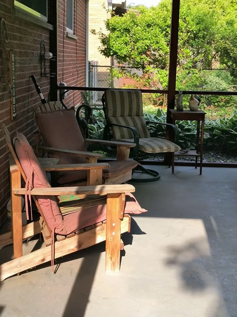 24686 Donald Drive Redford Charter Township MI 48239