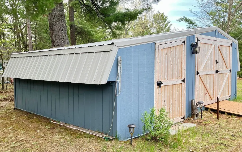1710 Lillian Drive Grant Township MI 48748