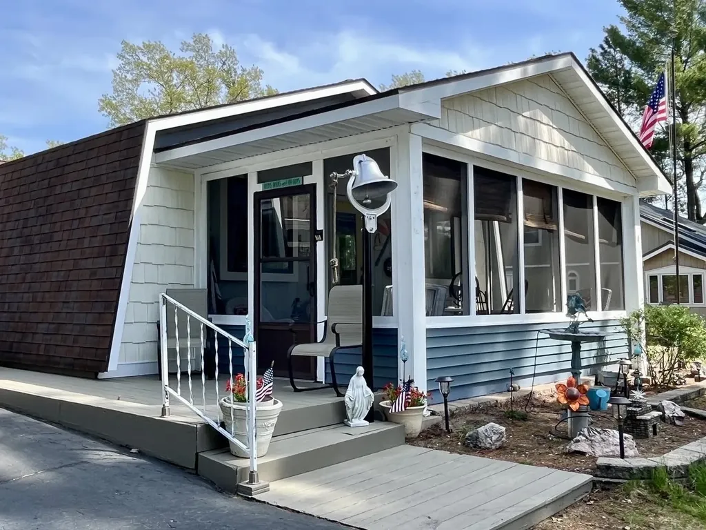 1710 Lillian Drive Grant Township MI 48748