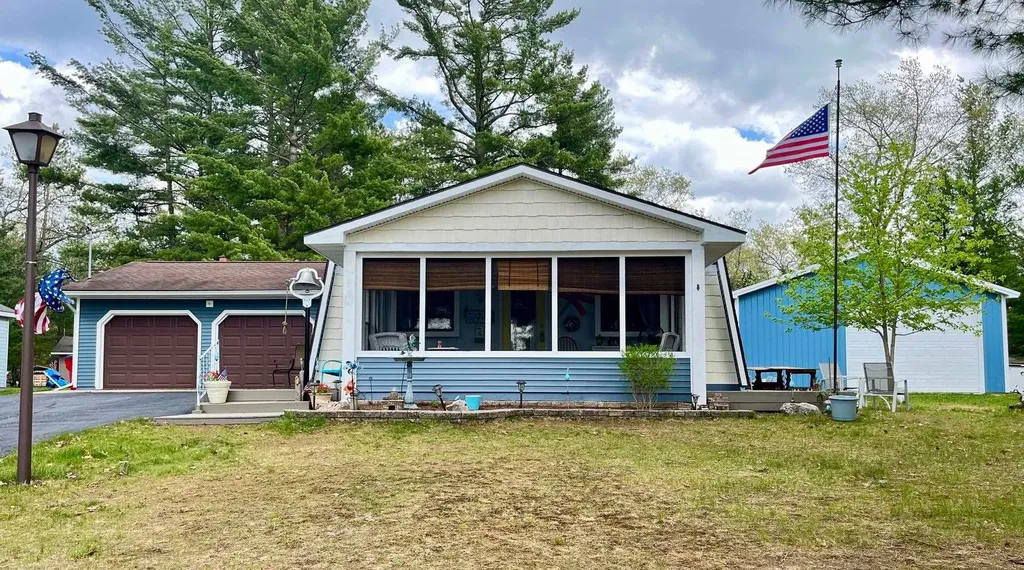 1710 Lillian Drive Grant Township MI 48748