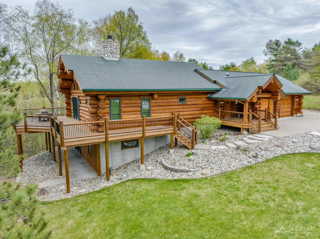5565 Rau Road Edwards Township MI 48661