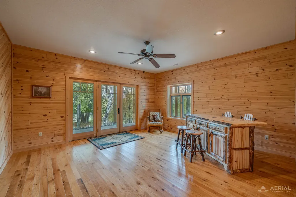 5565 Rau Road Edwards Township MI 48661