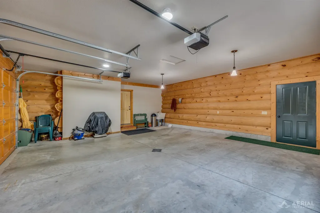 5565 Rau Road Edwards Township MI 48661