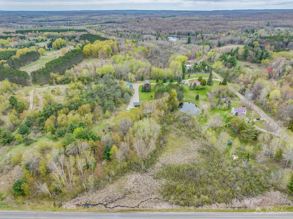 5565 Rau Road Edwards Township MI 48661