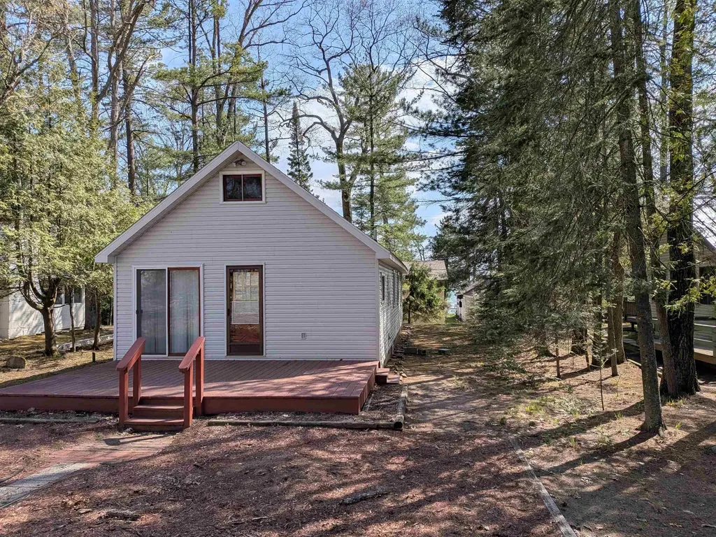 212 Clare Boulevard Lyon Township MI 48653