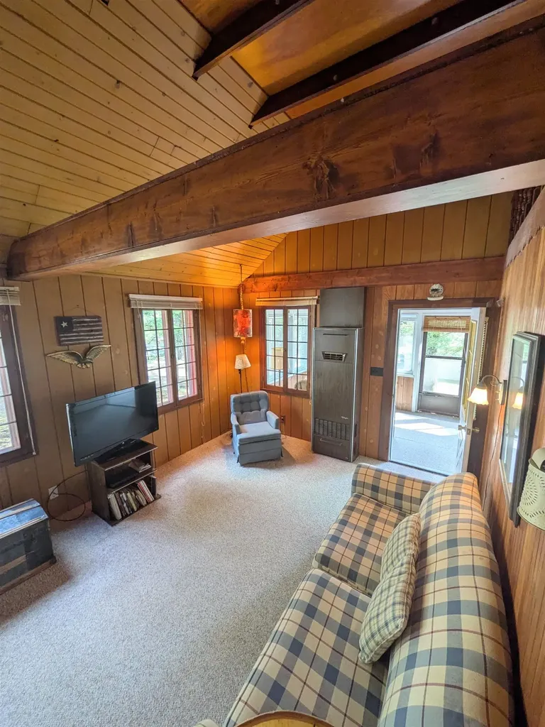 212 Clare Boulevard Lyon Township MI 48653
