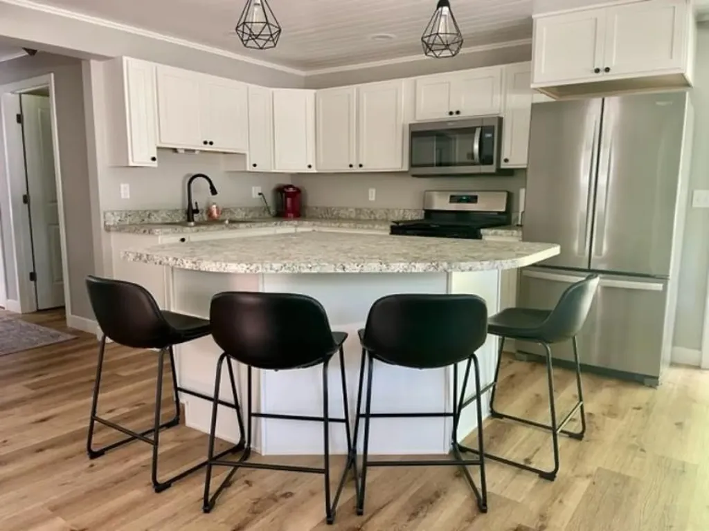 399 N Huron Whitney Township MI 48703