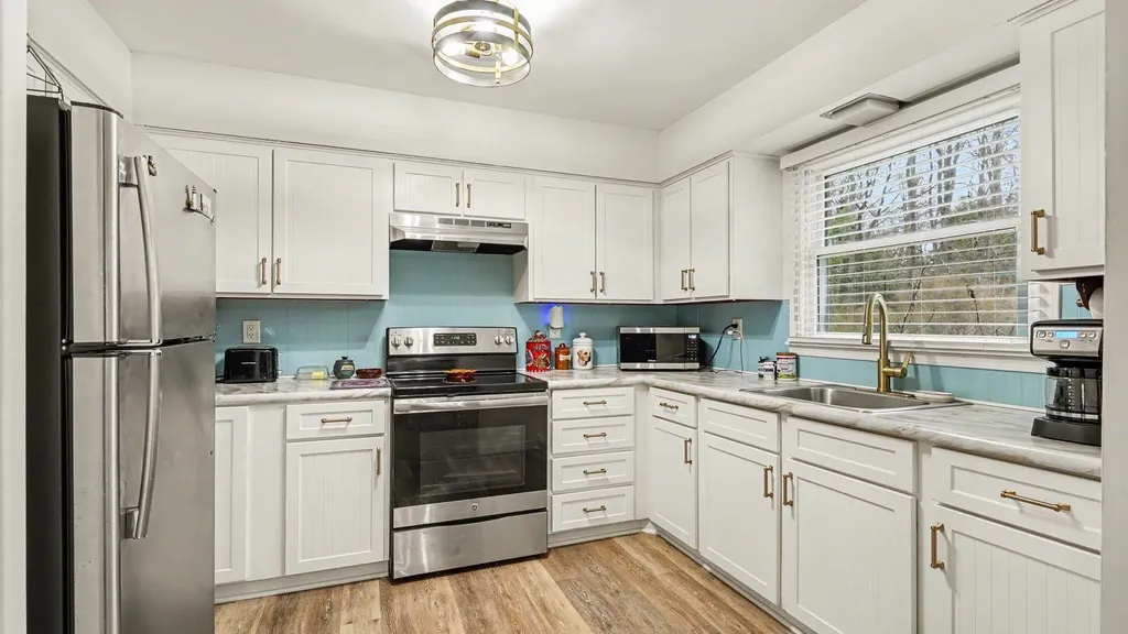 7682 Woodlea Road Oscoda Charter Township MI 48750