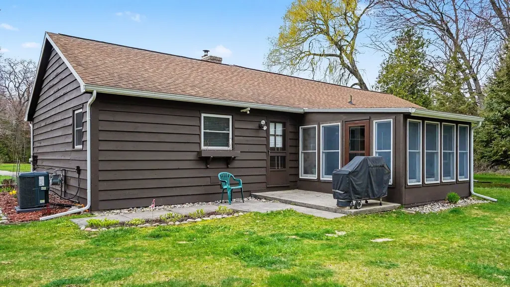 7682 Woodlea Road Oscoda Charter Township MI 48750