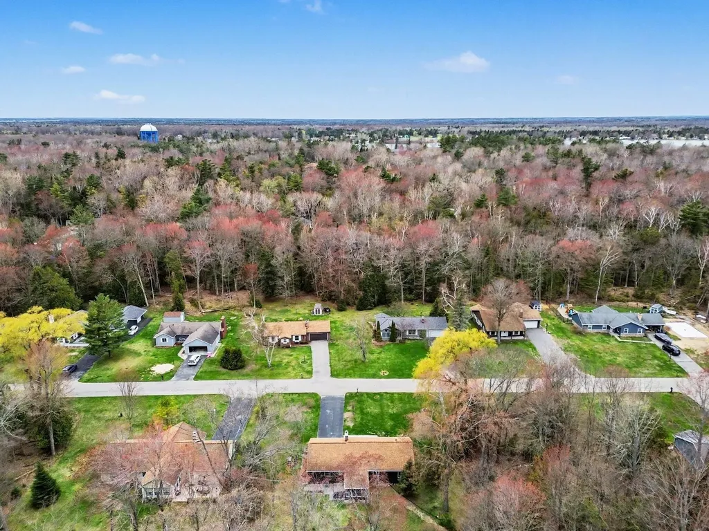 7682 Woodlea Road Oscoda Charter Township MI 48750