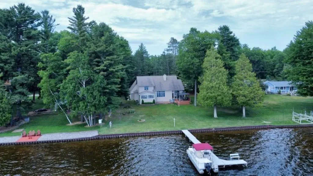 7435 Loud Drive Oscoda Charter Township MI 48750