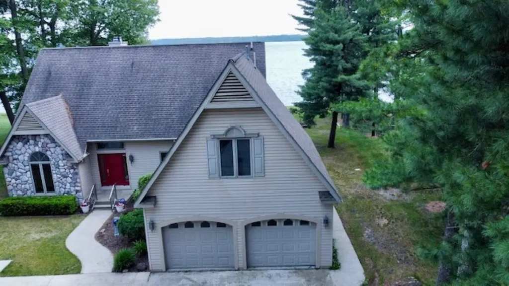 7435 Loud Drive Oscoda Charter Township MI 48750