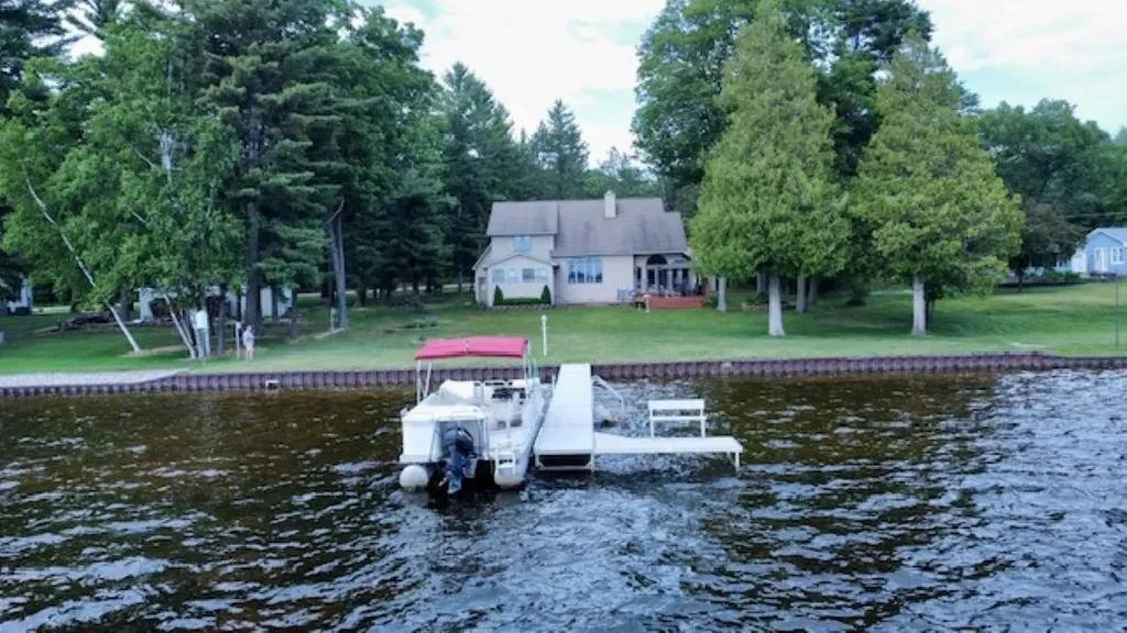 7435 Loud Drive Oscoda Charter Township MI 48750