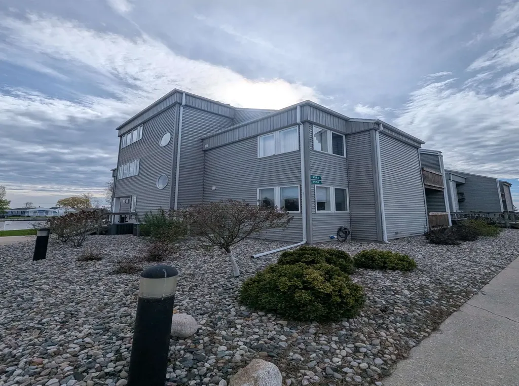 3091 Midshipman Drive Au Gres Township MI 48703