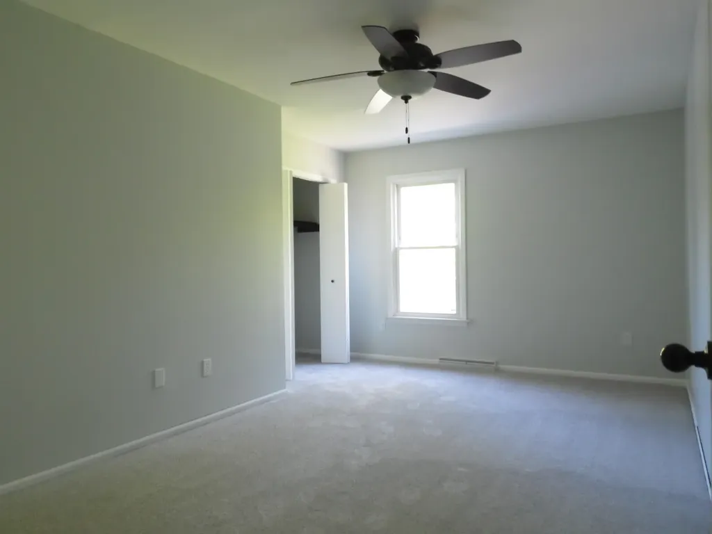 1191 N Frost Drive Saginaw Charter Township MI 48638