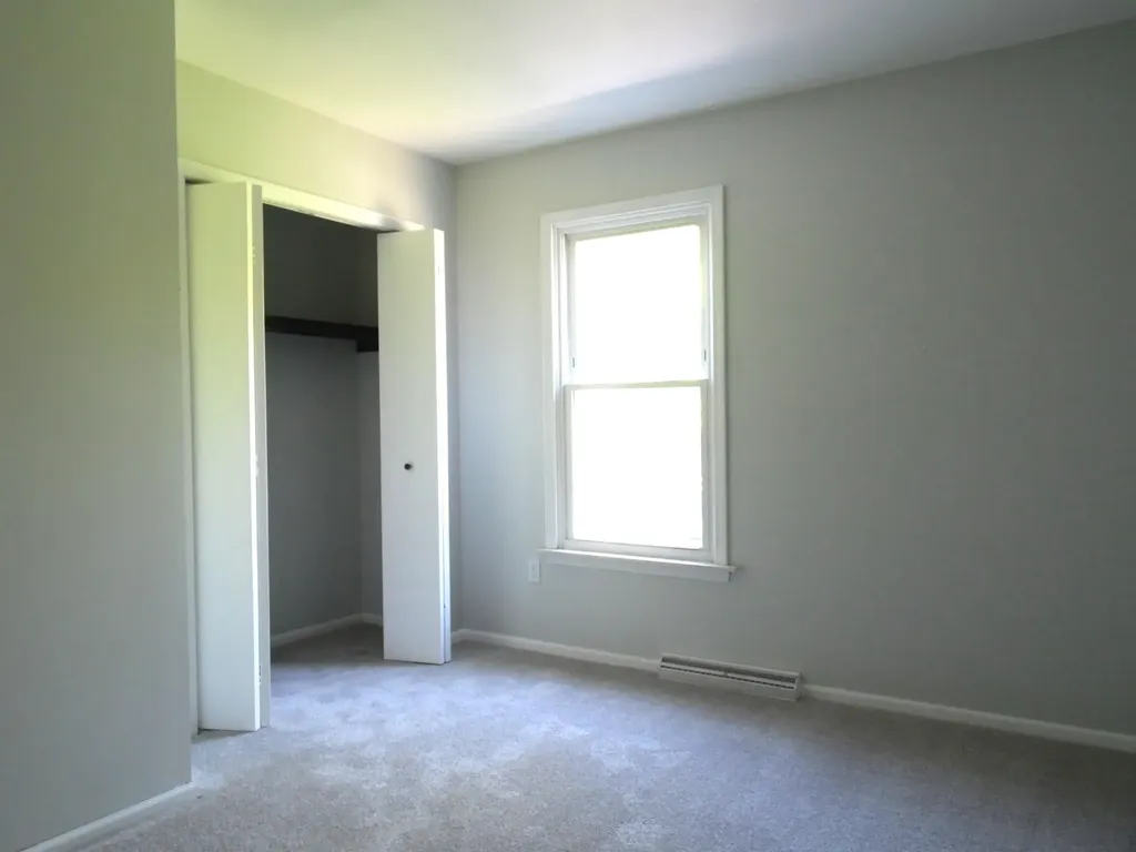 1191 N Frost Drive Saginaw Charter Township MI 48638