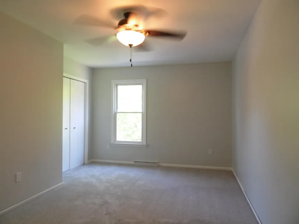 1191 N Frost Drive Saginaw Charter Township MI 48638