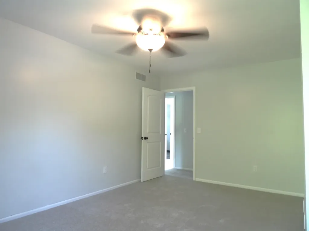 1191 N Frost Drive Saginaw Charter Township MI 48638