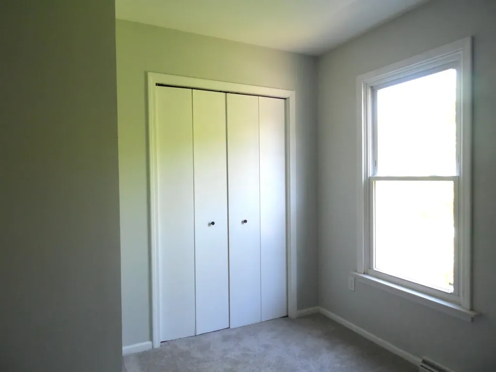 1191 N Frost Drive Saginaw Charter Township MI 48638