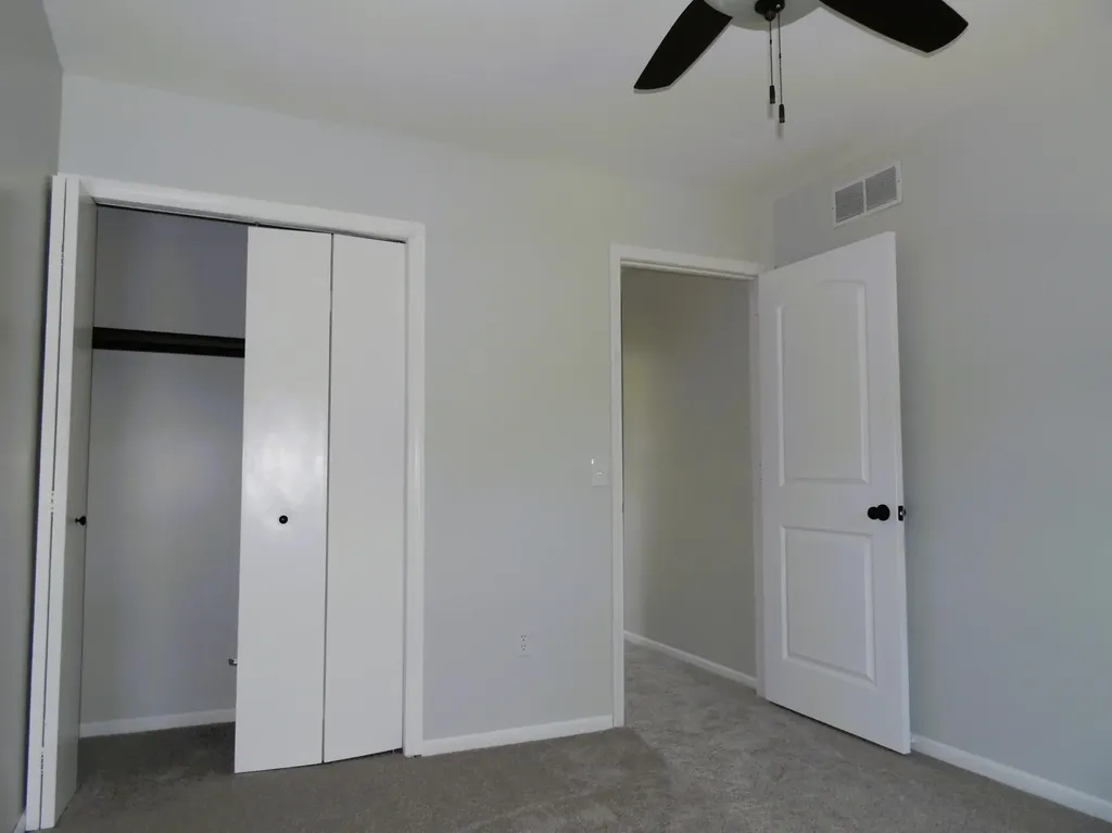 1191 N Frost Drive Saginaw Charter Township MI 48638